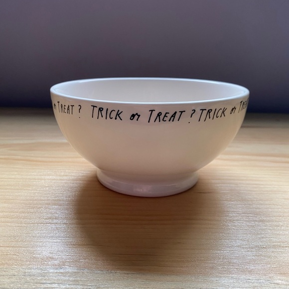 Rae Dunn Halloween | Trick or Treat bowl - Picture 3 of 5